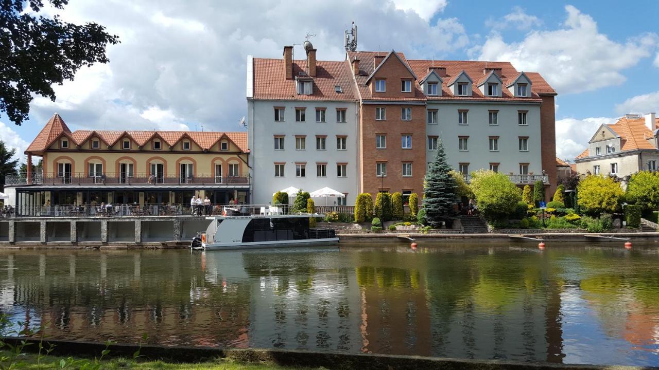 Hotel Nad Pisa بيش المظهر الخارجي الصورة