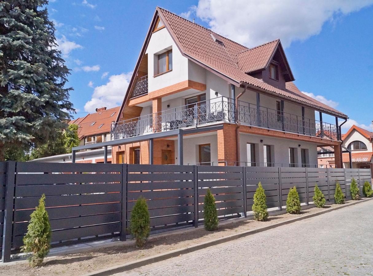 Hotel Nad Pisa بيش المظهر الخارجي الصورة