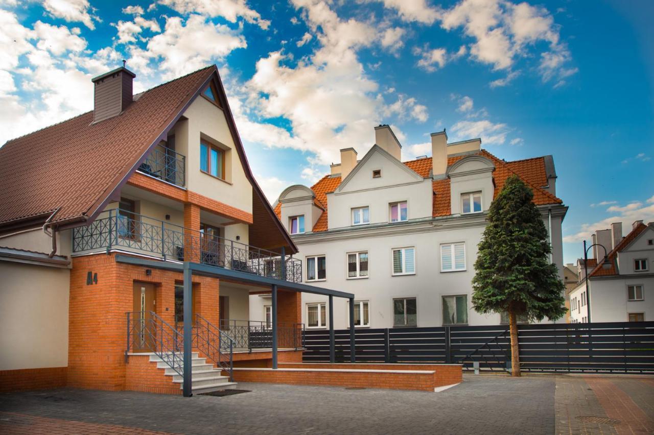 Hotel Nad Pisa بيش المظهر الخارجي الصورة