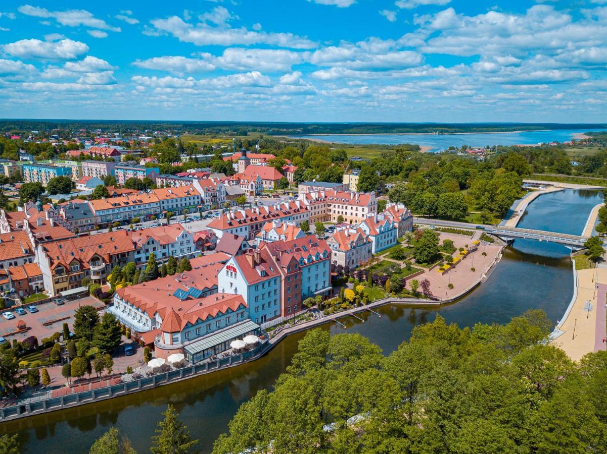 Hotel Nad Pisa بيش المظهر الخارجي الصورة