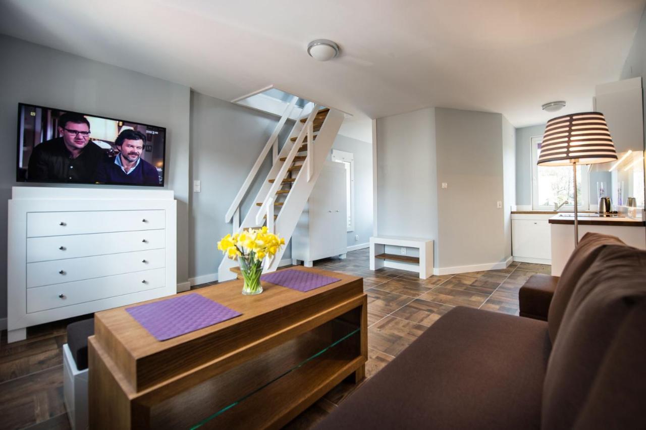 Hotel Nad Pisa بيش المظهر الخارجي الصورة
